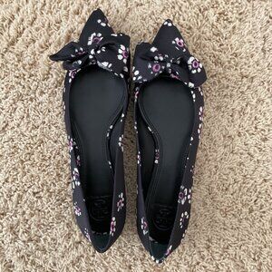 Tory Burch Rosalind Bow Printed Satin Flats Size 8